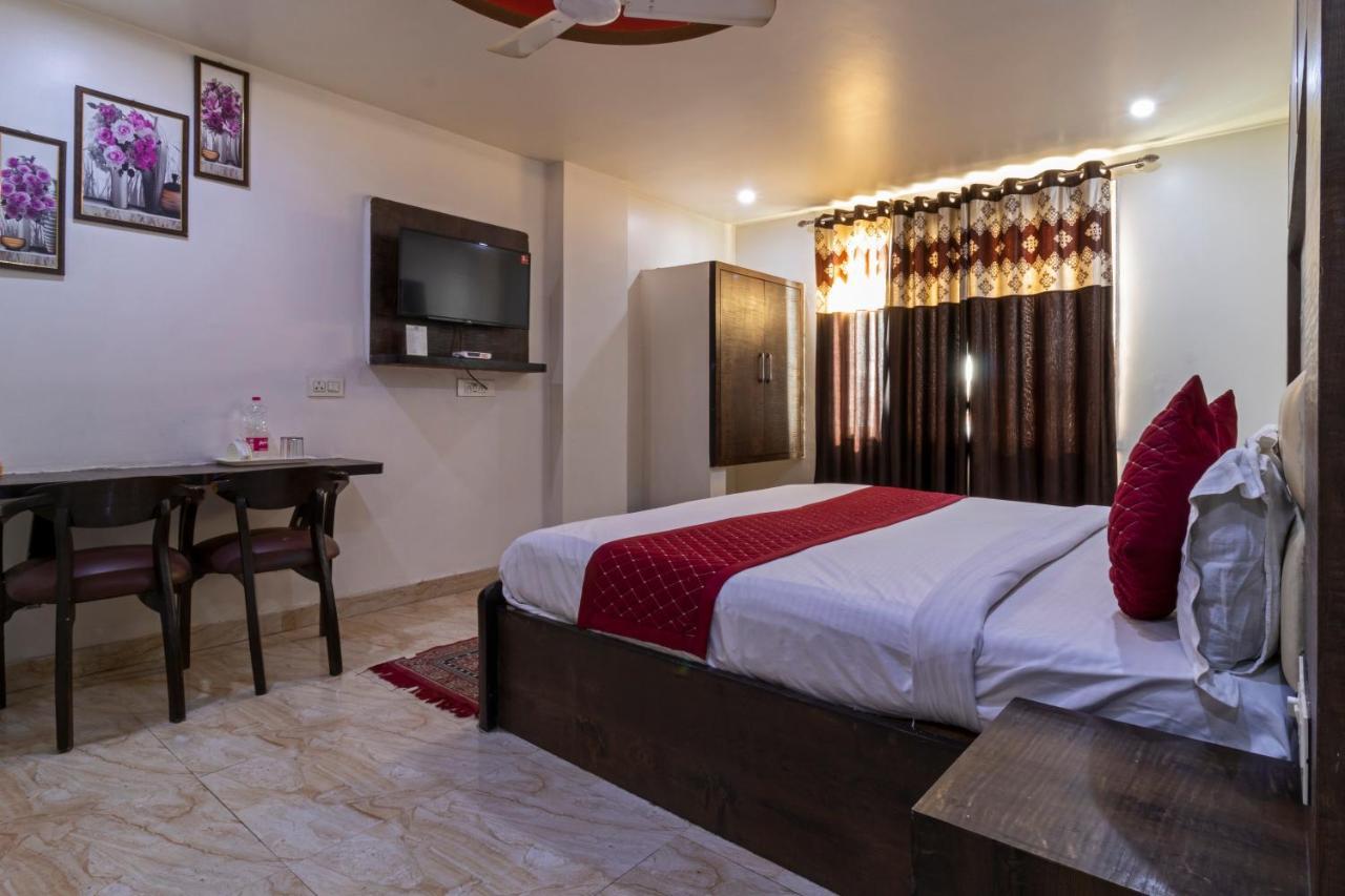 Hotel The Amour Dx Near Igi Airport Delhi New Delhi Exterior photo
